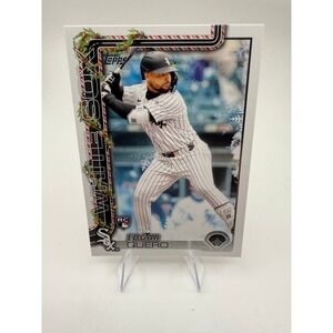 Edgar Quero Chicago White Sox RC Rookie Baseball Card 2023 Topps Holiday